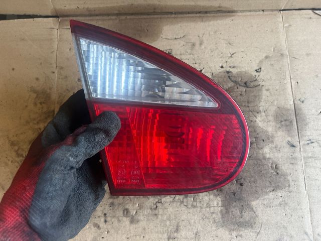 bontott DAEWOO LANOS Bal Belső Hátsó Lámpa