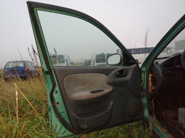 bontott DAEWOO LANOS Bal első Ajtó (Részeivel)