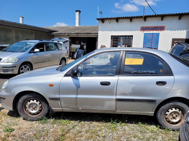 bontott DAEWOO LANOS Bal első Ajtóhatároló