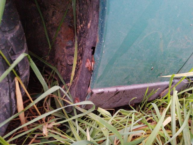 bontott DAEWOO LANOS Bal első Sárvédő