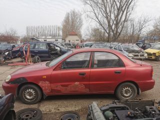 bontott DAEWOO LANOS Bal hátsó Ajtó (Részeivel)