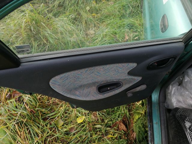 bontott DAEWOO LANOS Bal hátsó Ajtó (Részeivel)