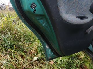 bontott DAEWOO LANOS Bal hátsó Ajtó (Részeivel)