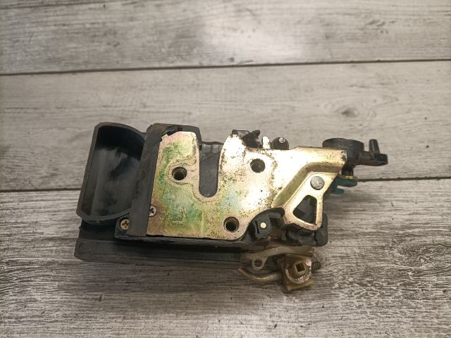 bontott DAEWOO LANOS Bal hátsó Ajtózár