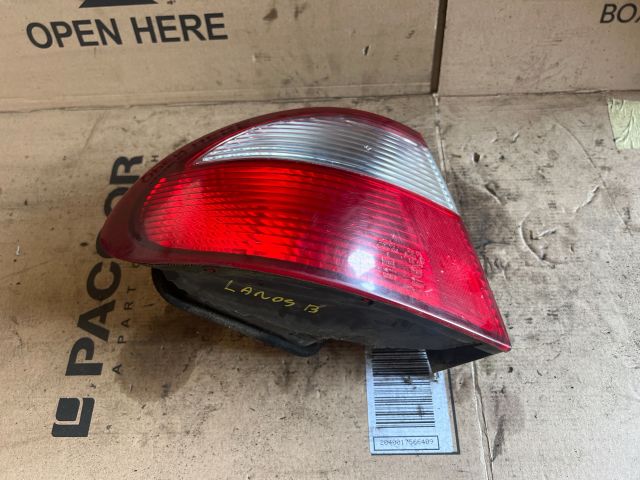 bontott DAEWOO LANOS Bal Hátsó Lámpa