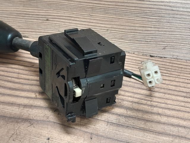 bontott DAEWOO LANOS Bal Kormánykapcsoló Irányjelző