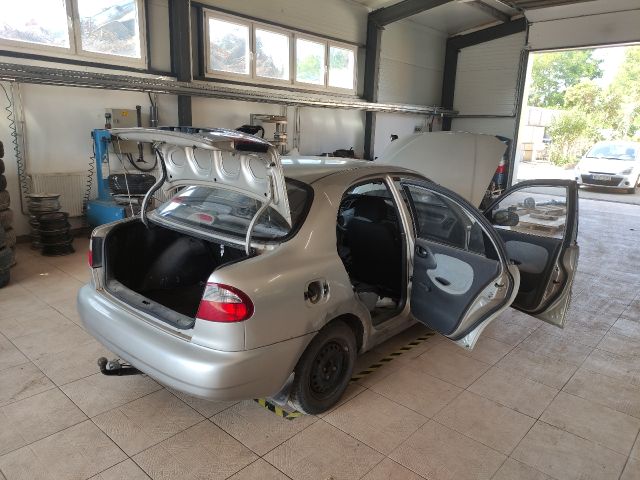 bontott DAEWOO LANOS Bal Külső Hátsó Lámpa