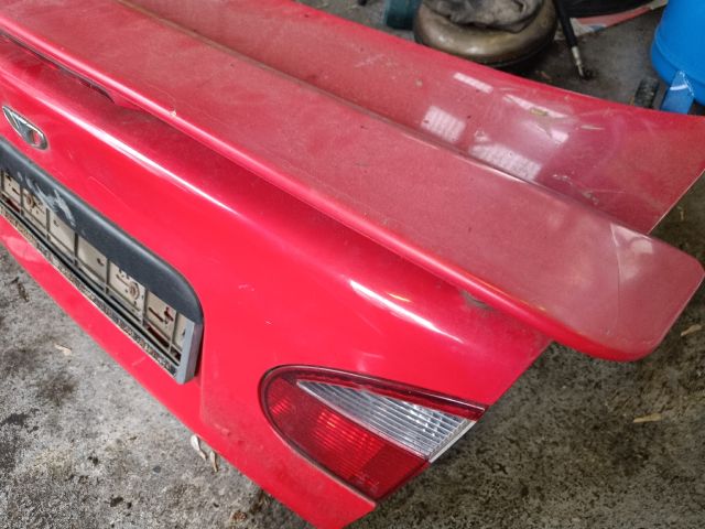 bontott DAEWOO LANOS Csomagtérajtó (Részeivel)