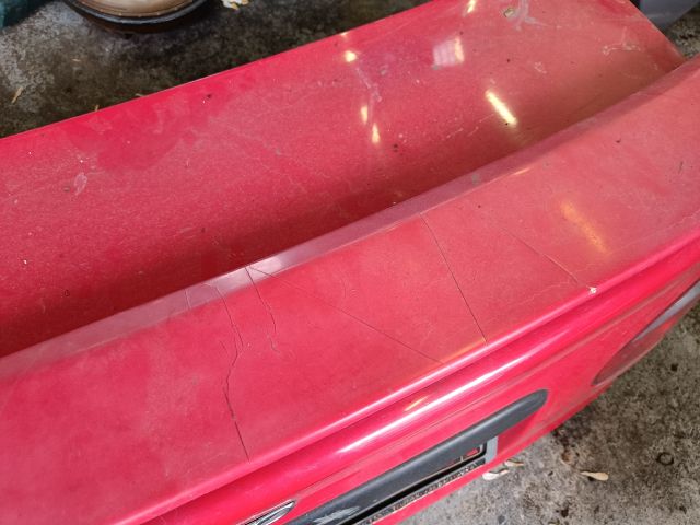 bontott DAEWOO LANOS Csomagtérajtó (Részeivel)