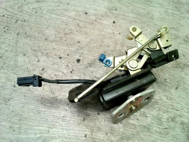 bontott DAEWOO LANOS Csomagtérajtó Zárszerkezet