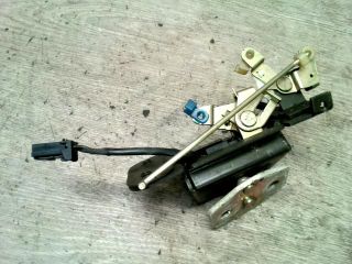 bontott DAEWOO LANOS Csomagtérajtó Zárszerkezet