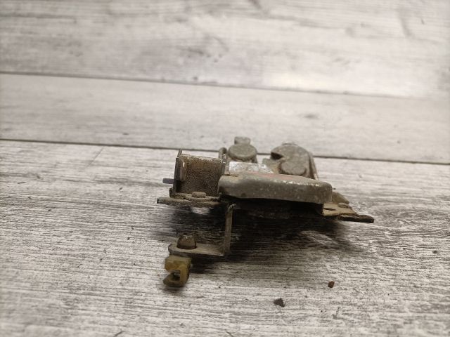 bontott DAEWOO LANOS Csomagtérajtó Zárszerkezet