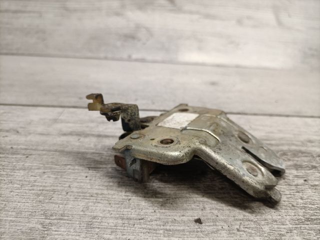 bontott DAEWOO LANOS Csomagtérajtó Zárszerkezet