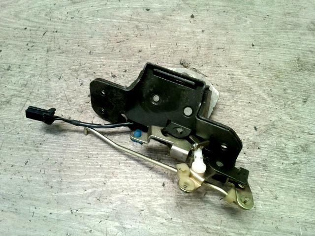 bontott DAEWOO LANOS Csomagtérajtó Zárszerkezet