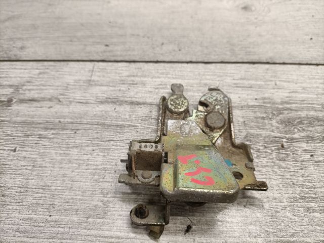 bontott DAEWOO LANOS Csomagtérajtó Zárszerkezet