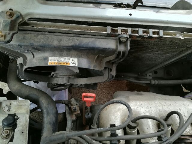 bontott DAEWOO LANOS Első Ablaktörlő Motor