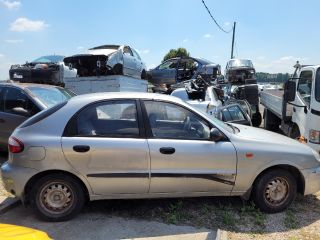 bontott DAEWOO LANOS Első Ablaktörlő Szerkezet Motorral