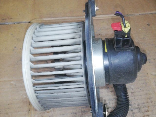 bontott DAEWOO LANOS Fűtőmotor (Nem klímás)