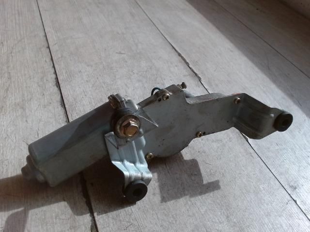 bontott DAEWOO LANOS Hátsó Ablaktörlő Motor