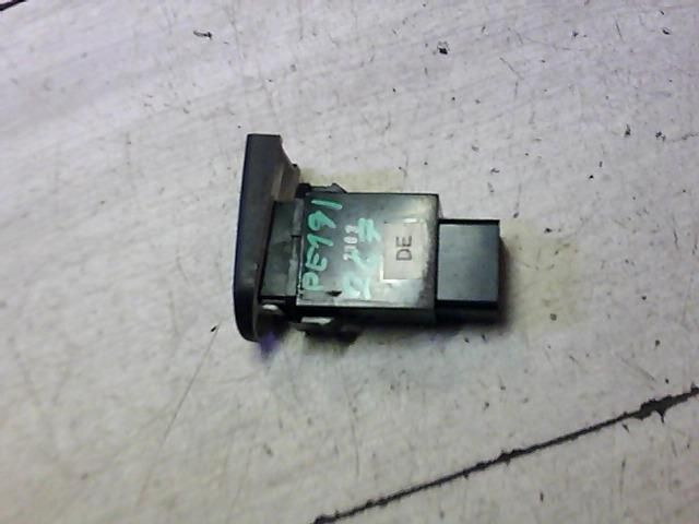 bontott DAEWOO LANOS Hátsó Ködzárófény Kapcsoló