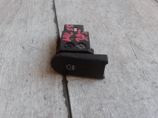 bontott DAEWOO LANOS Hátsó Ködzárófény Kapcsoló