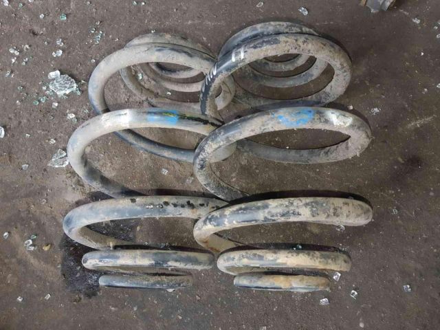 bontott DAEWOO LANOS Hátsó Rugó Pár