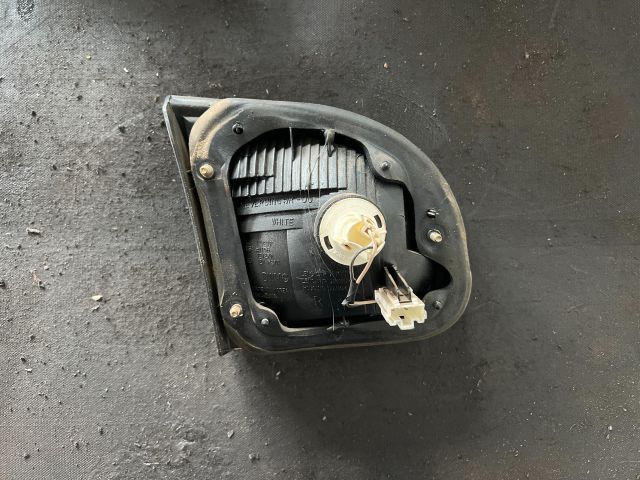 bontott DAEWOO LANOS Jobb Belső Hátsó Lámpa