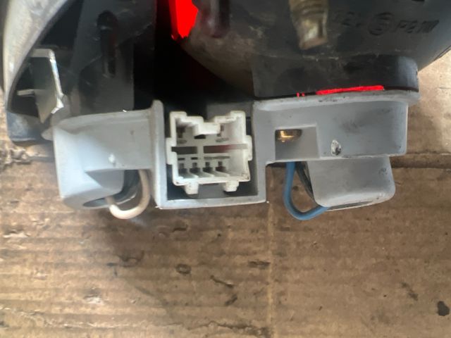 bontott DAEWOO LANOS Jobb Belső Hátsó Lámpa