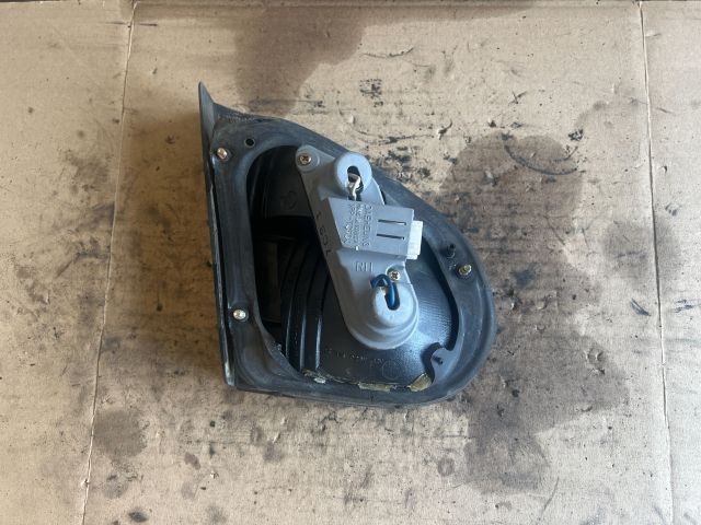 bontott DAEWOO LANOS Jobb Belső Hátsó Lámpa