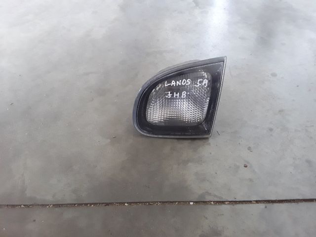 bontott DAEWOO LANOS Jobb Belső Hátsó Lámpa