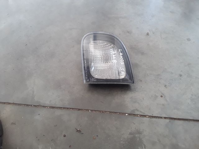 bontott DAEWOO LANOS Jobb Belső Hátsó Lámpa