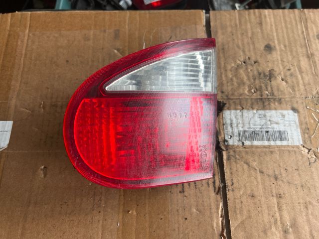 bontott DAEWOO LANOS Jobb Belső Hátsó Lámpa