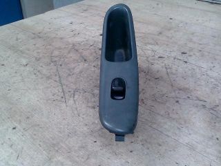 bontott DAEWOO LANOS Jobb első Ablakemelő Kapcsoló