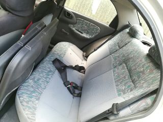 bontott DAEWOO LANOS Jobb első Ablaktörlő Kar