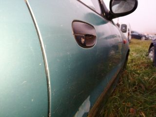 bontott DAEWOO LANOS Jobb első Ajtó (Részeivel)