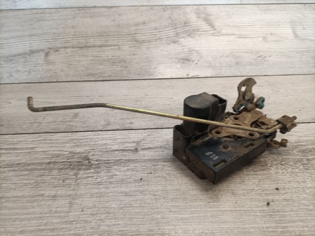 bontott DAEWOO LANOS Jobb első Ajtózár