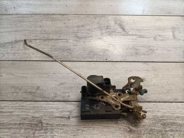 bontott DAEWOO LANOS Jobb első Ajtózár