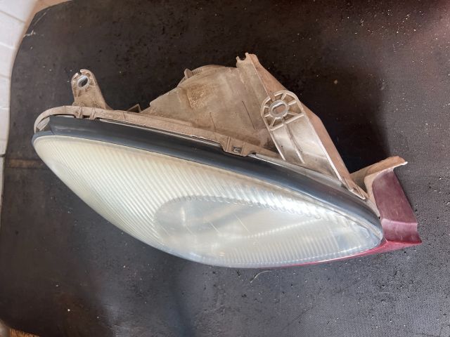 bontott DAEWOO LANOS Jobb Fényszóró