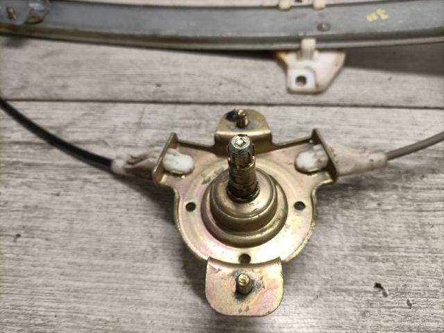 bontott DAEWOO LANOS Jobb hátsó Ablakemelő Szerkezet (Mechanikus)