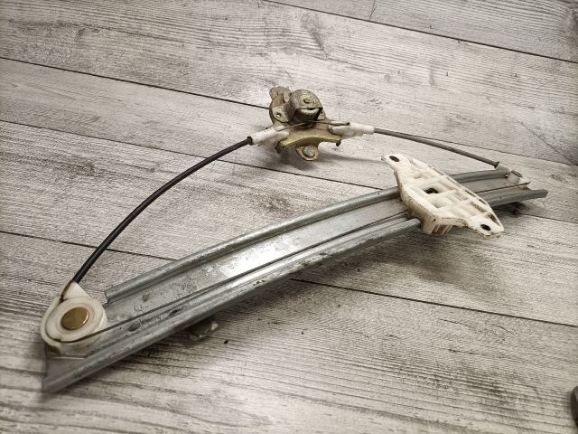 bontott DAEWOO LANOS Jobb hátsó Ablakemelő Szerkezet (Mechanikus)