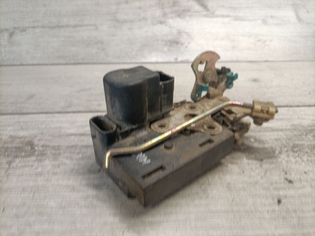 bontott DAEWOO LANOS Jobb hátsó Ajtózár