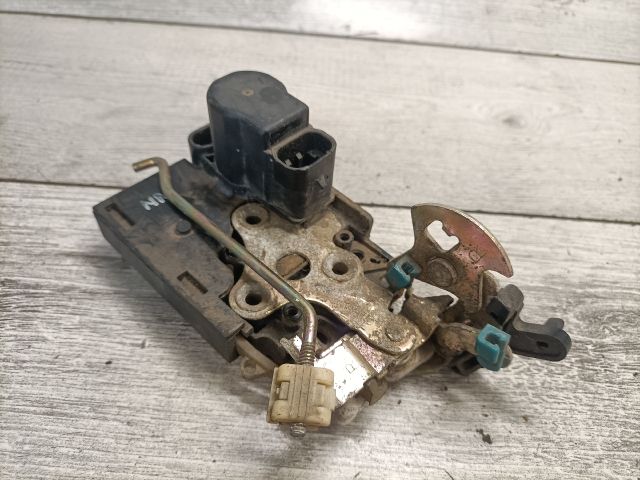 bontott DAEWOO LANOS Jobb hátsó Ajtózár