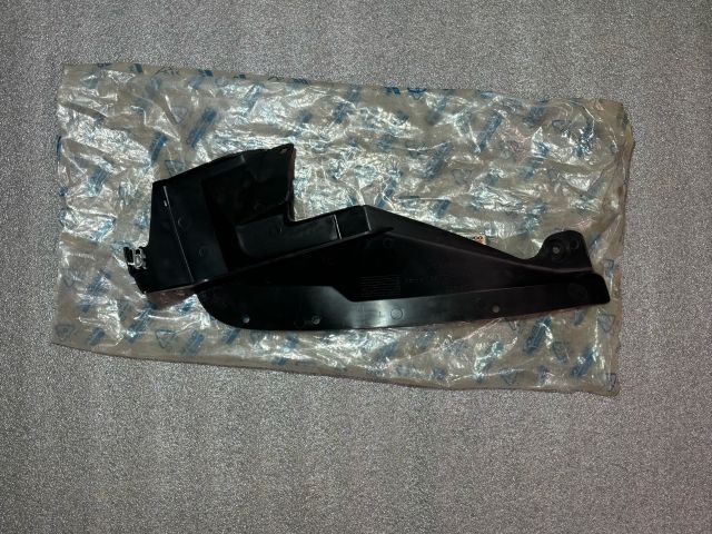 bontott DAEWOO LANOS Jobb hátsó Dobbetét (Kerékjárati, Műanyag)