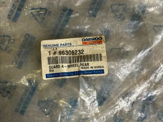 bontott DAEWOO LANOS Jobb hátsó Dobbetét (Kerékjárati, Műanyag)