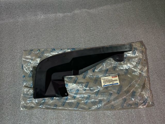 bontott DAEWOO LANOS Jobb hátsó Dobbetét (Kerékjárati, Műanyag)