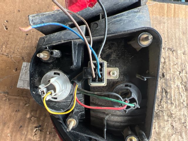 bontott DAEWOO LANOS Jobb Hátsó Lámpa