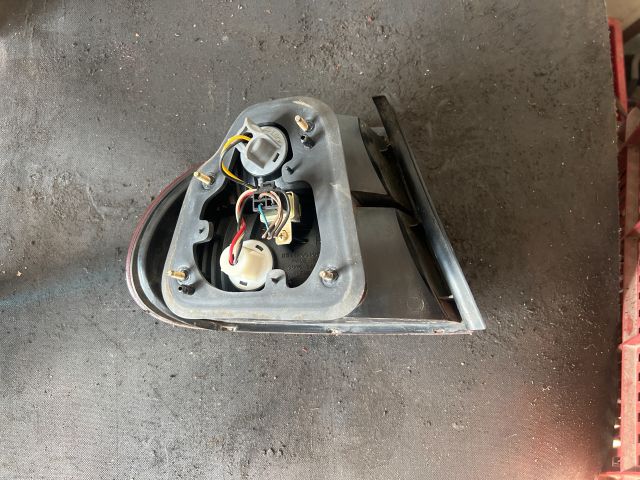 bontott DAEWOO LANOS Jobb Hátsó Lámpa