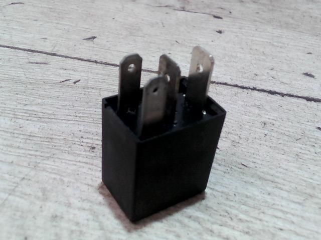 bontott DAEWOO LANOS Relé