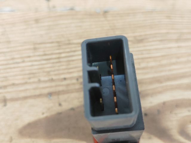 bontott DAEWOO LANOS Vészvillogó Kapcsoló