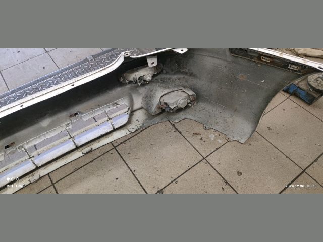 bontott DAEWOO LEGANZA Első Lökhárító (Részeivel)